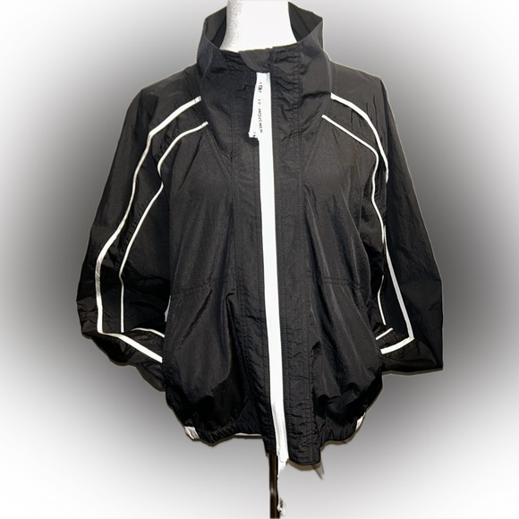 NWT FP Movement SZ M black/white dual direction, zip front jacket w/pockets. - Picture 4 of 14
